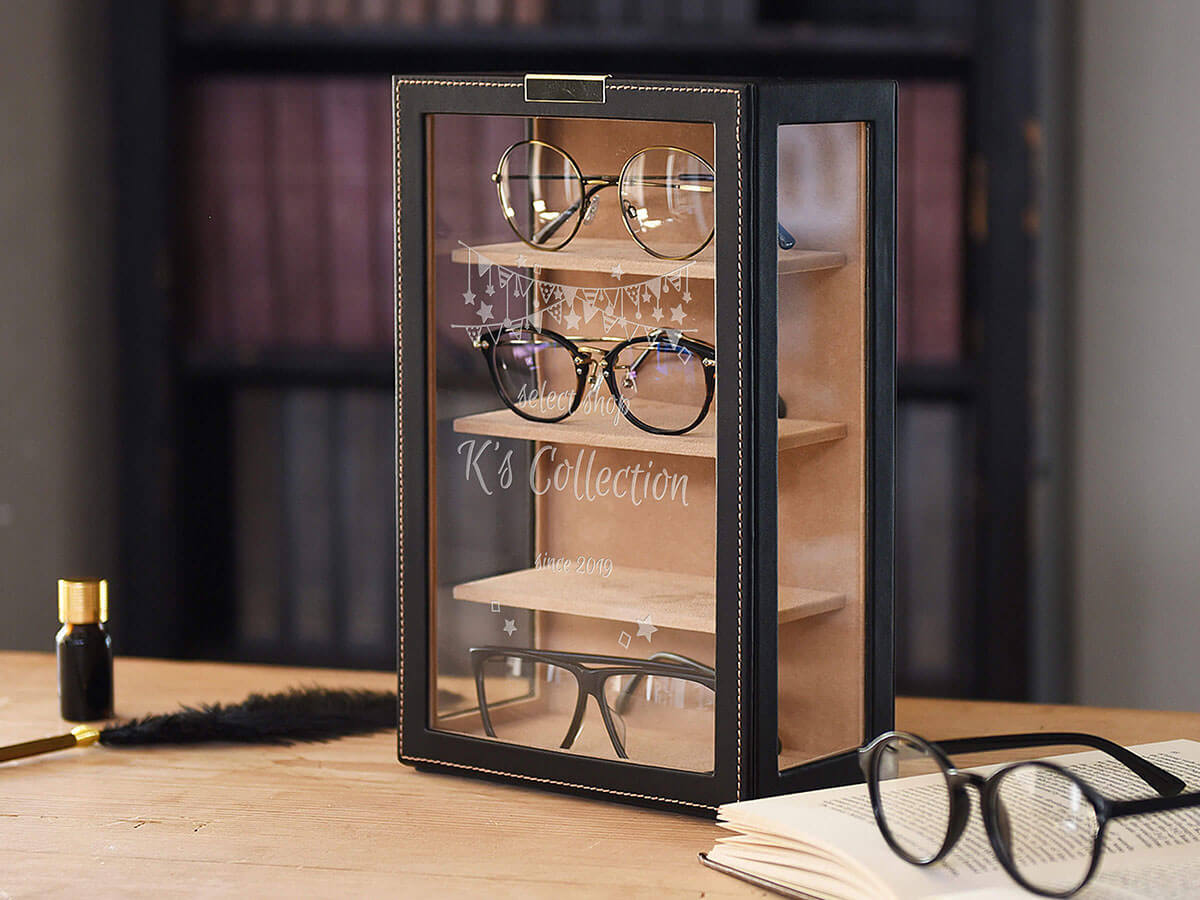 メガネ用品の名入れギフト