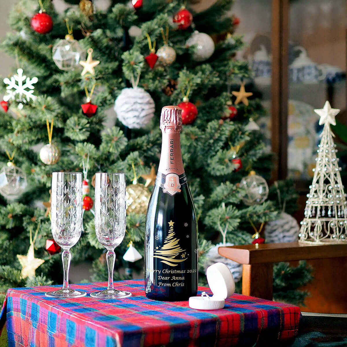 スパークリングワインの名入れギフト