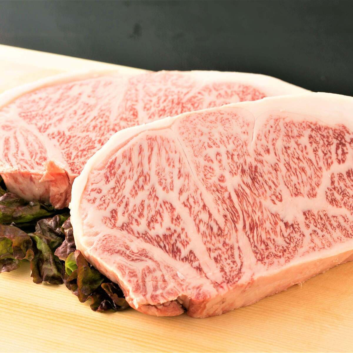 Meat Plus 鹿児島黒牛 A4ランク以上 ロースステーキ 150g x 2枚
