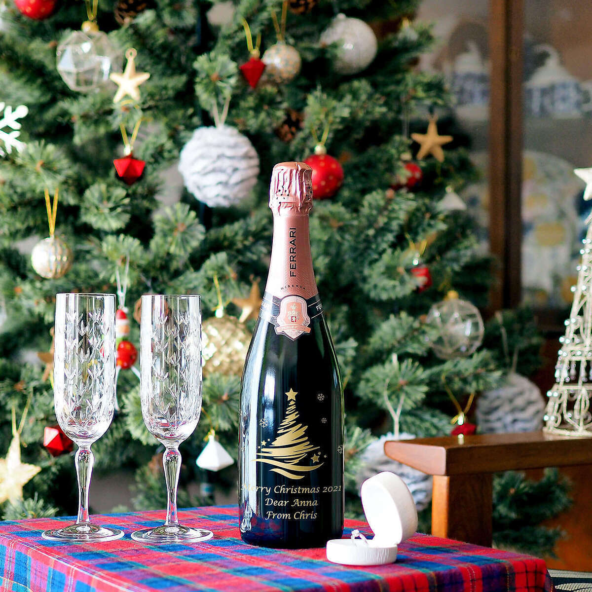 クリスマスボトル ロジャーグラート カヴァ ロゼ ブリュット 2