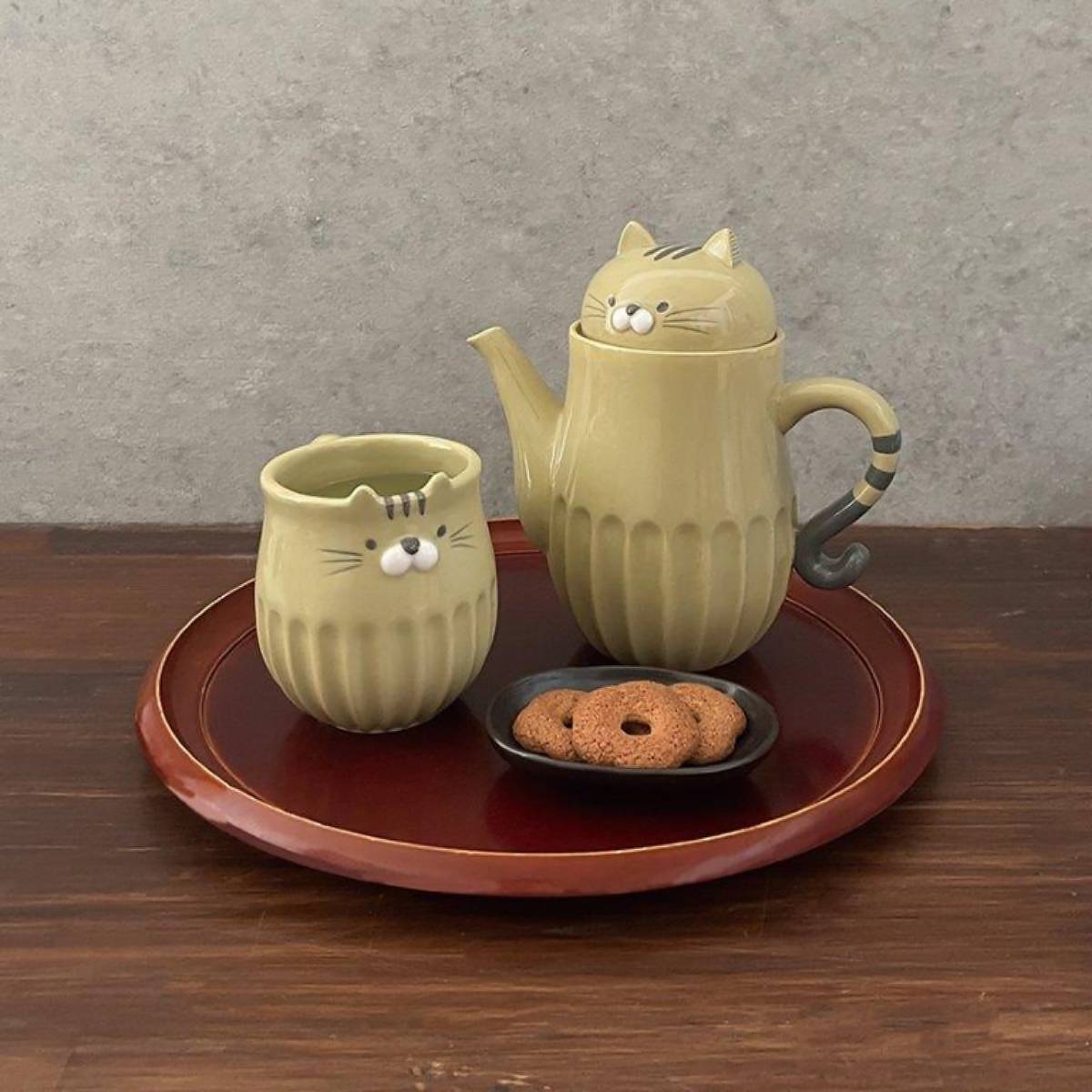 しのぎのねこ ティーポット はち 3