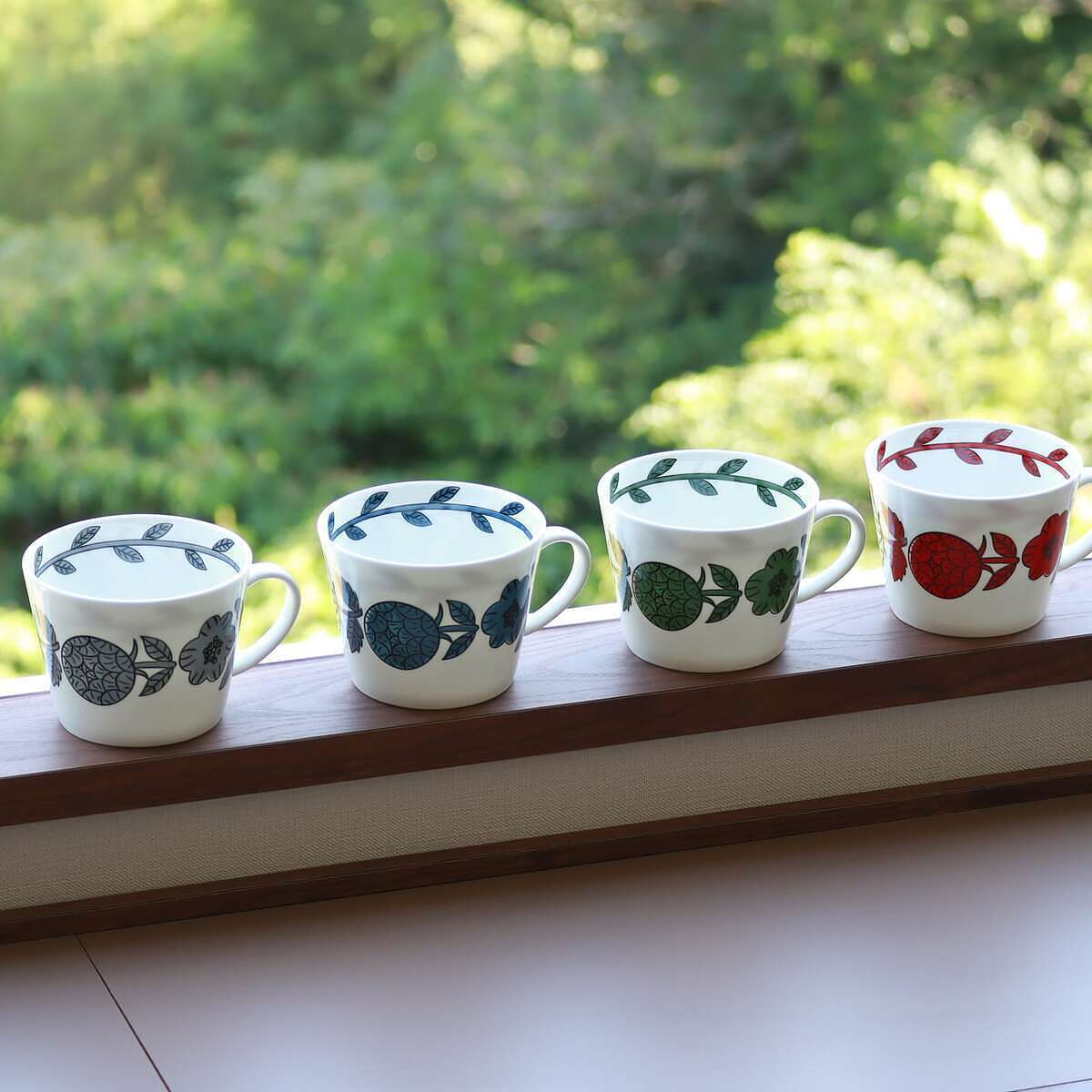 KUKKA KRUUNU 軽量ペアマグ ギフトセット 440ml レッド ブルー 2