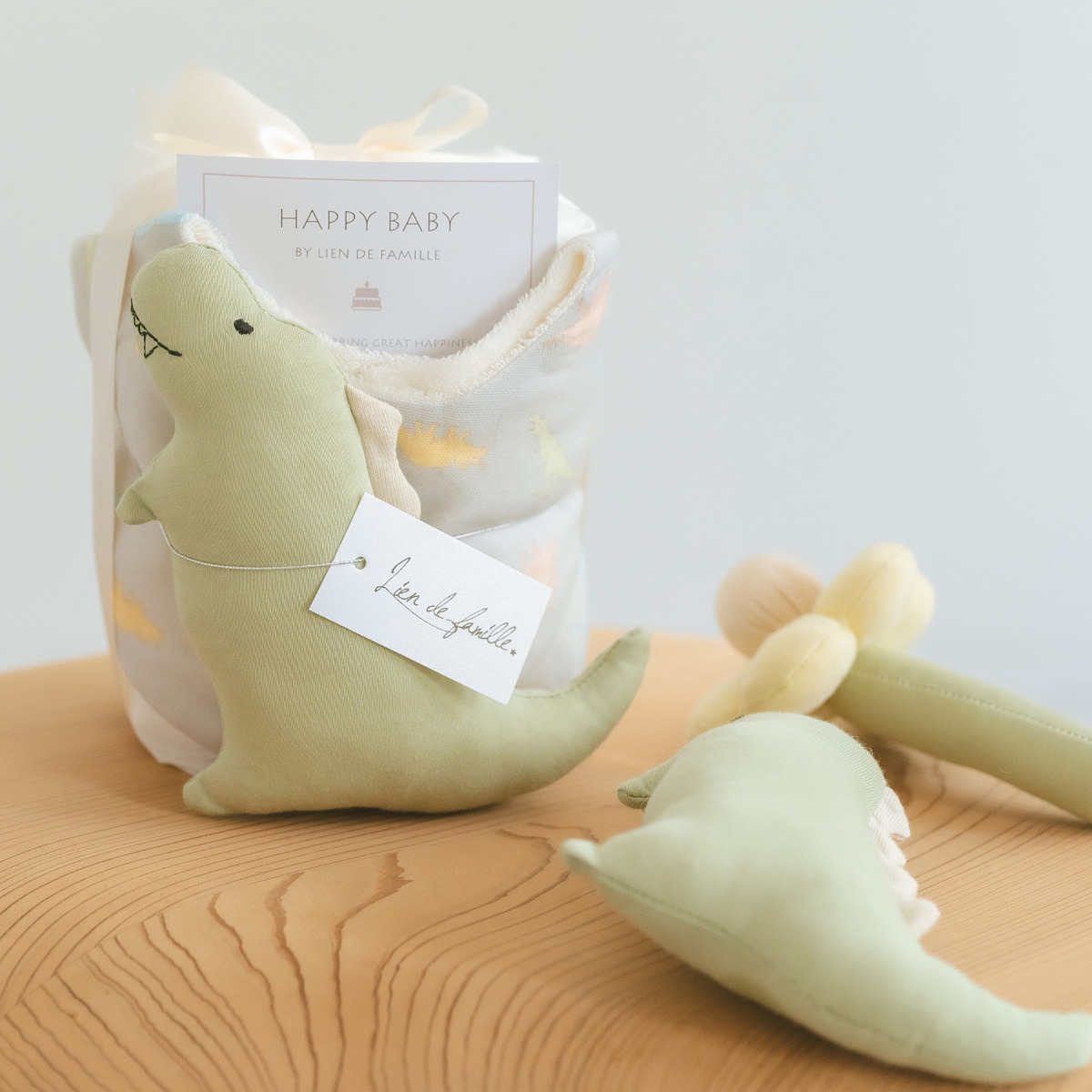 ベビーギフトセット 名入れ巾着バッグ入り ピンク 9