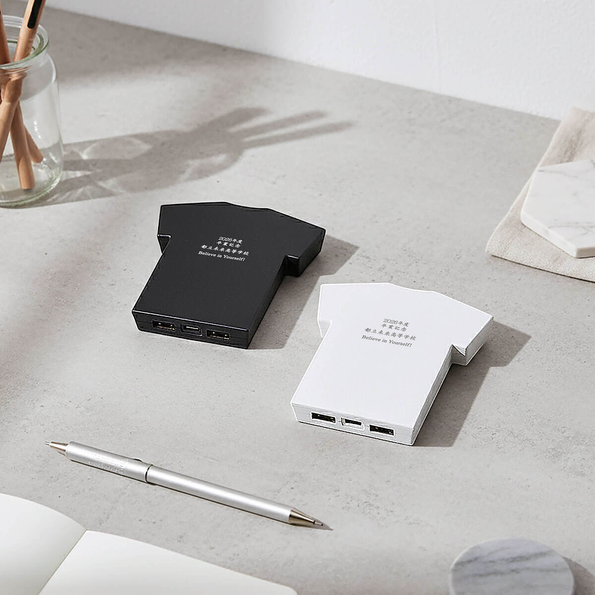 モバイルチャージャー Ｔシャツ ホワイト 11