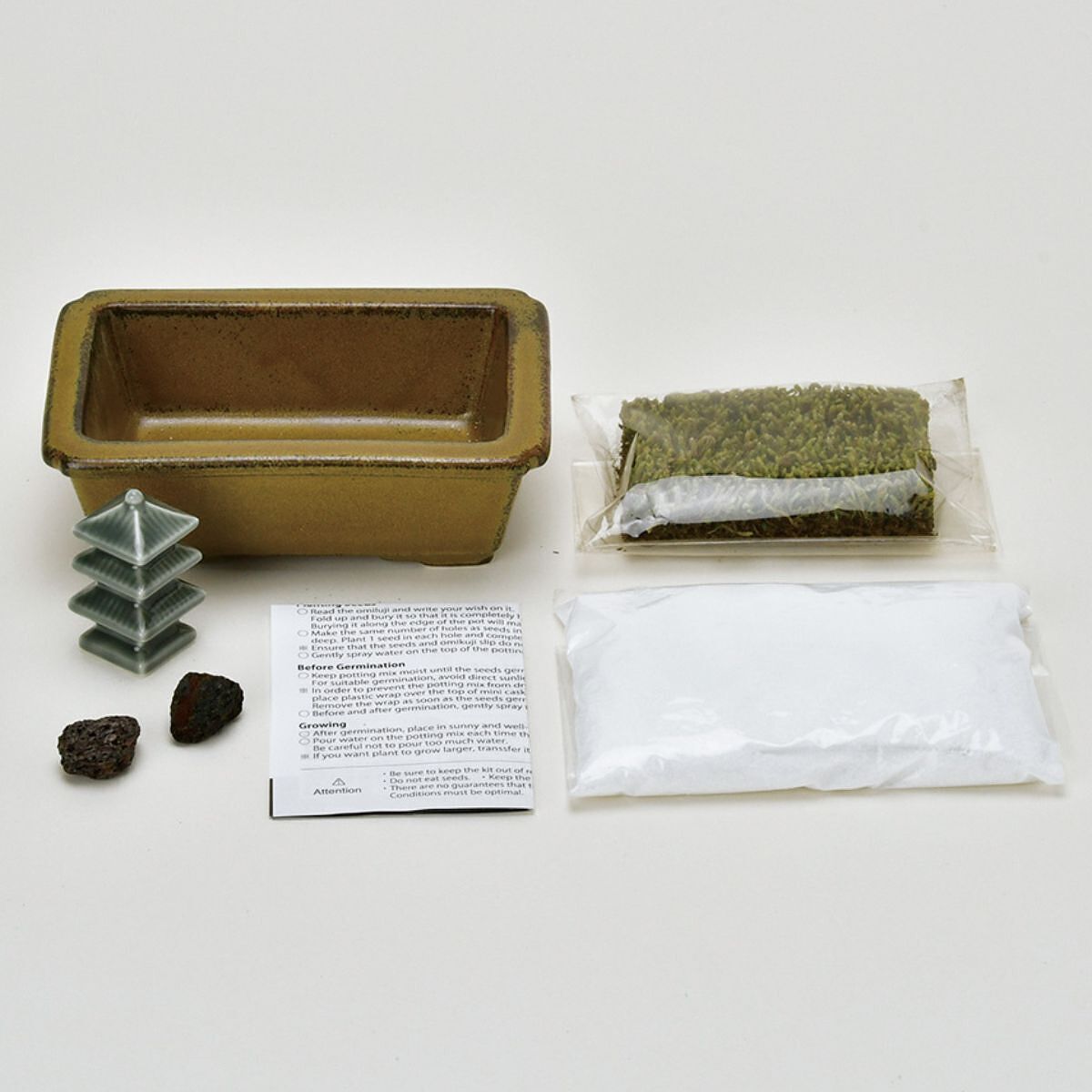 禅庭 ZEN GARDEN 三重塔 1