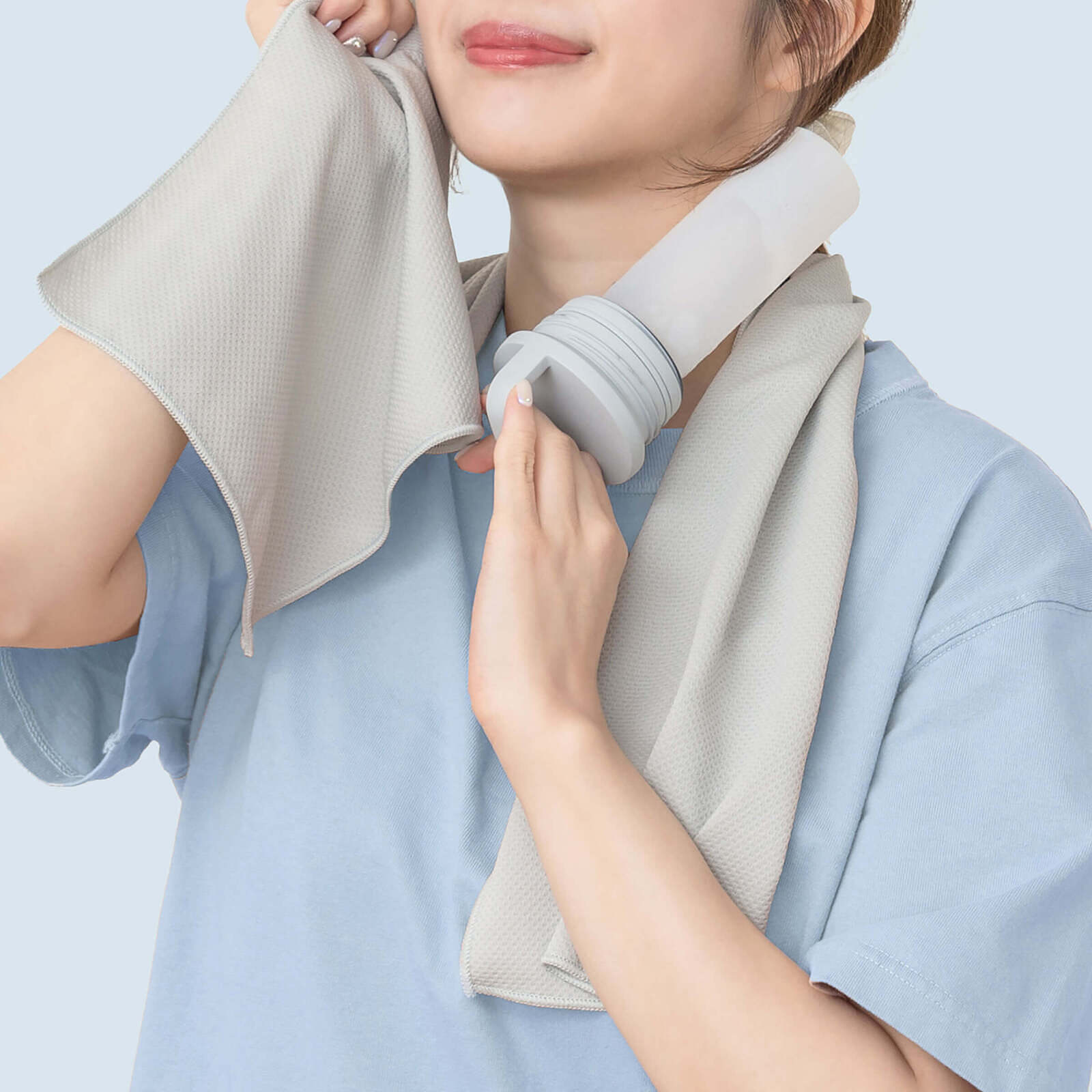 冷感タオルと冷却芯で瞬時に冷却