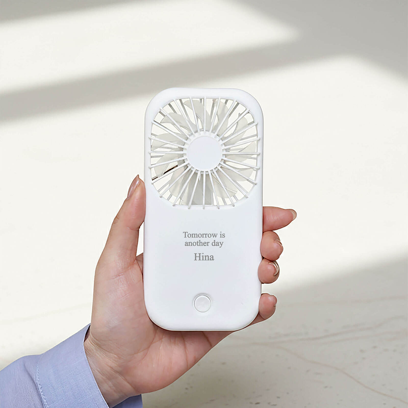 名前やメッセージが入ります