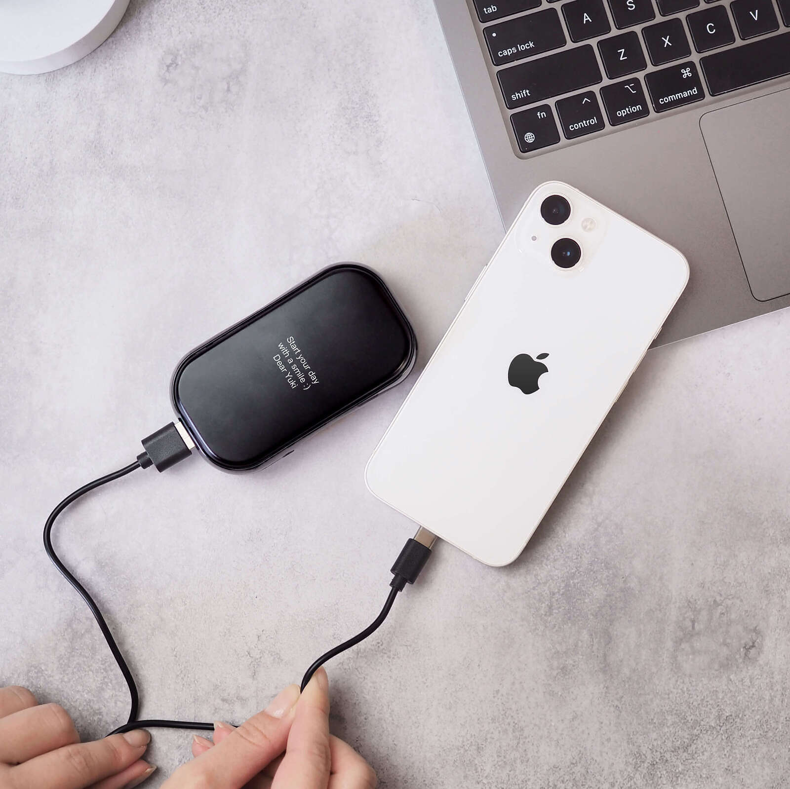 パパのスマホとハートを充電する予備バッテリー