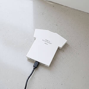 モバイルチャージャー Ｔシャツ ホワイト 2